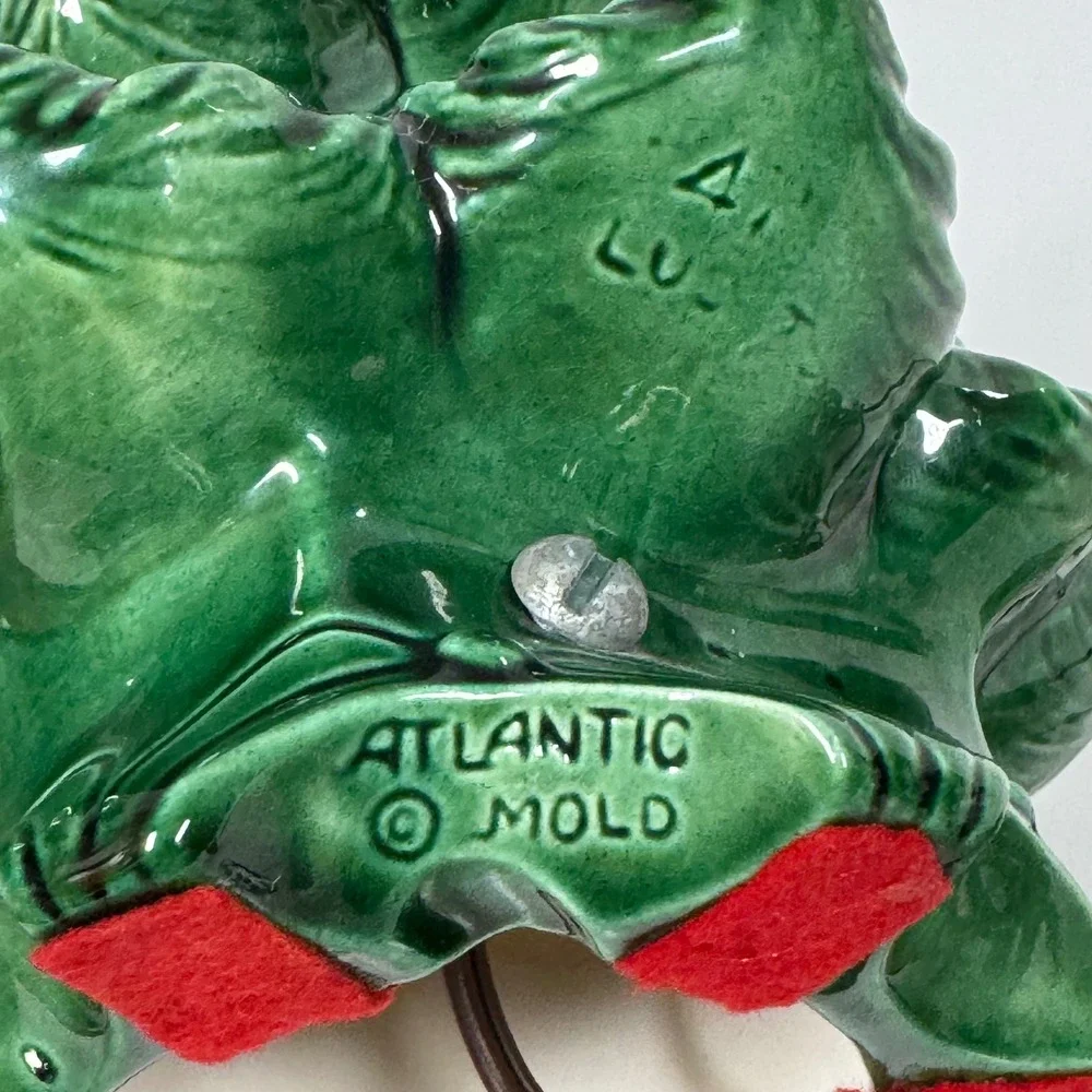 Vintage Atlantic Mold Ceramic Christmas Tree Green Lighted Tabletop Decor 11 in
